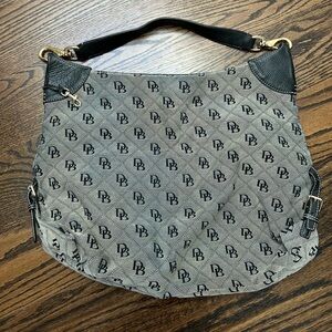 Vintage Dooney & Bourke bag